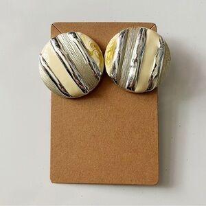 Silver and Cream Round Earrings
